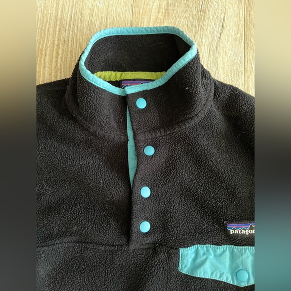 Patagonia Women’s Synchilla Snap-T Pullover Fleece Sweatshirt Blue/Black - Small - Picture 3 of 10